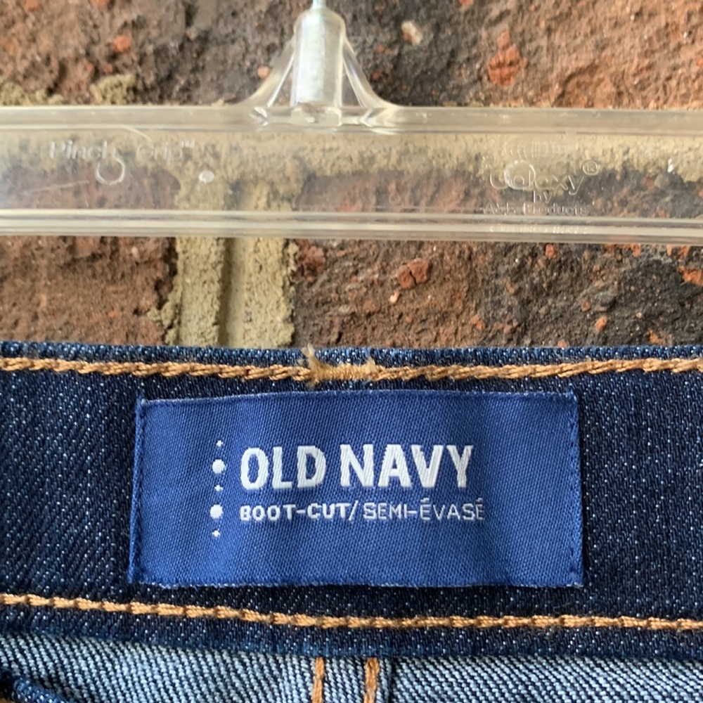 Old Navy size 7 boot cut jeans - Picture 3 of 3